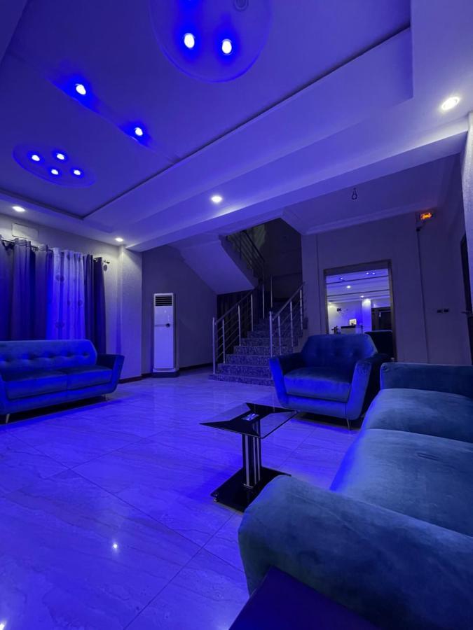 Hotel Mavilla Котону Экстерьер фото