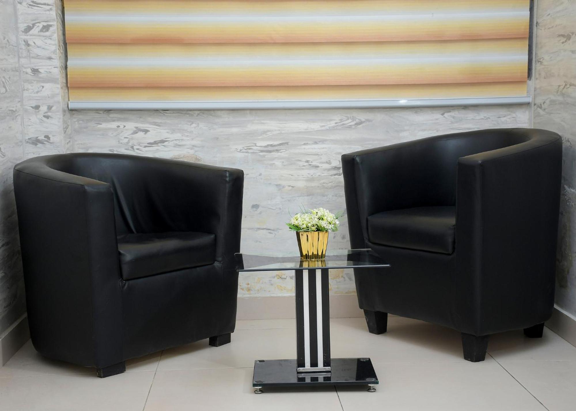 Hotel Mavilla Котону Экстерьер фото